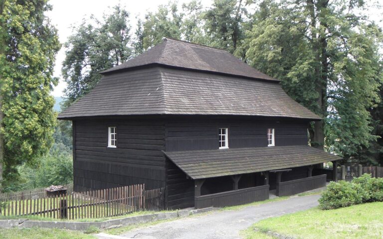 Velká Lhota