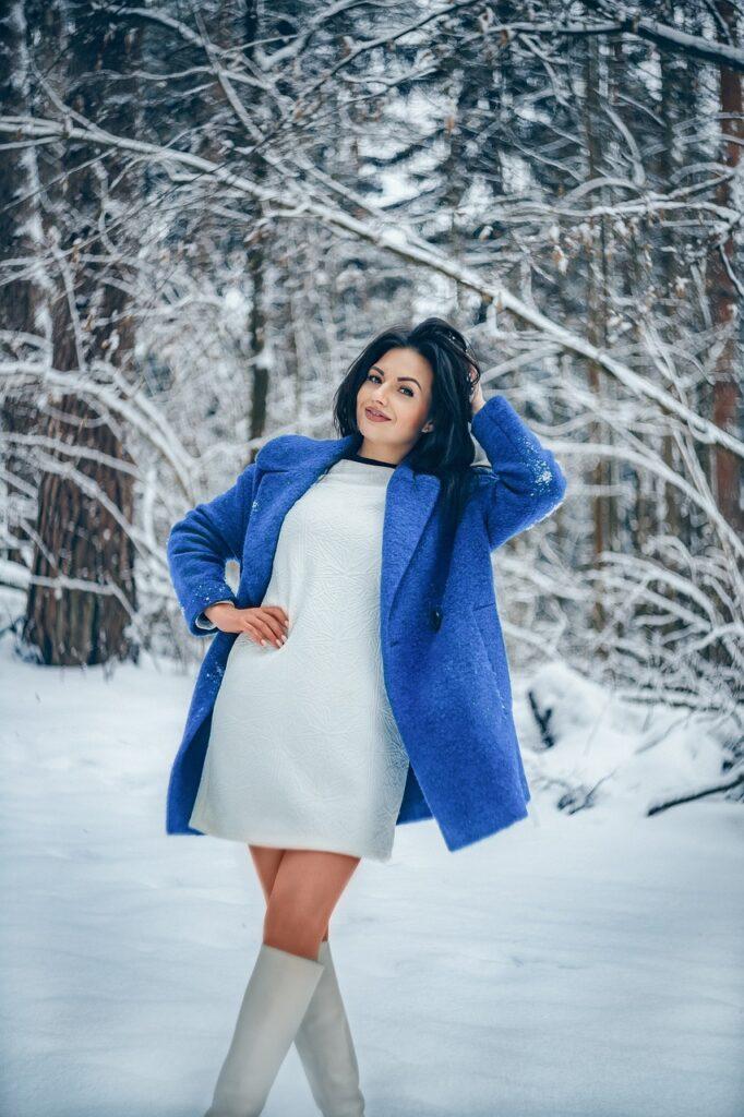 young woman 4183798 1280