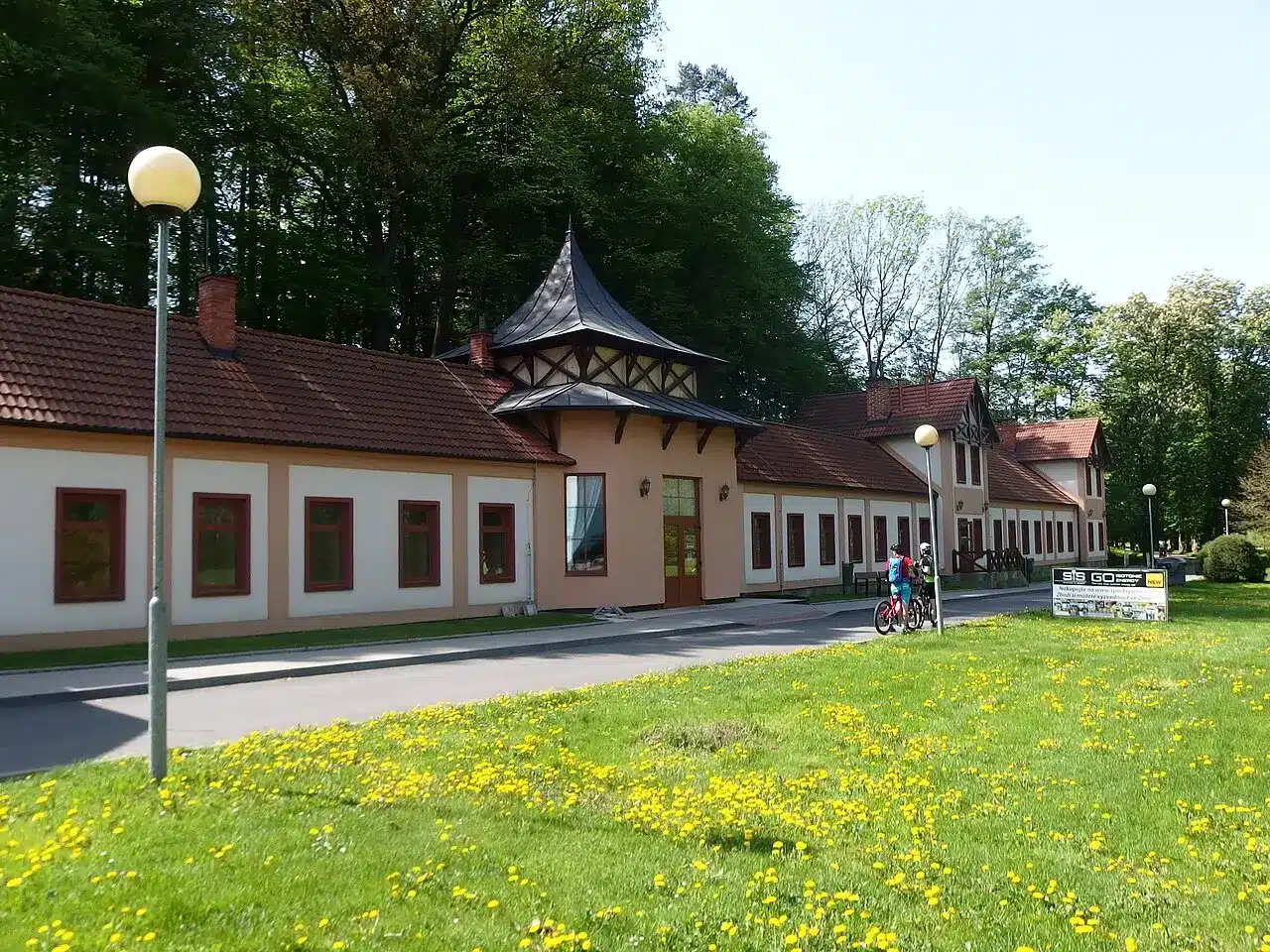 lázně Kostelec